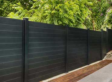 Aluminum-Fence-Installed-in-Aurora