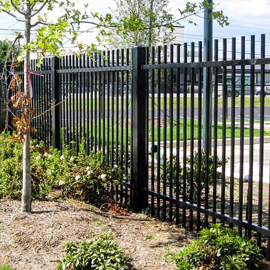 Palisade Aluminum Fence Panels Installed in Ottawa